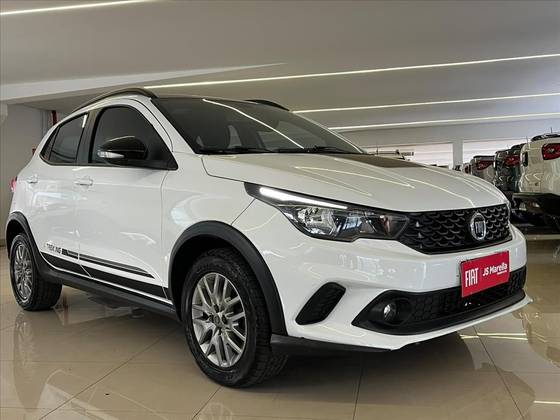 FIAT ARGO 1.8 E.TORQ FLEX TREKKING AT6