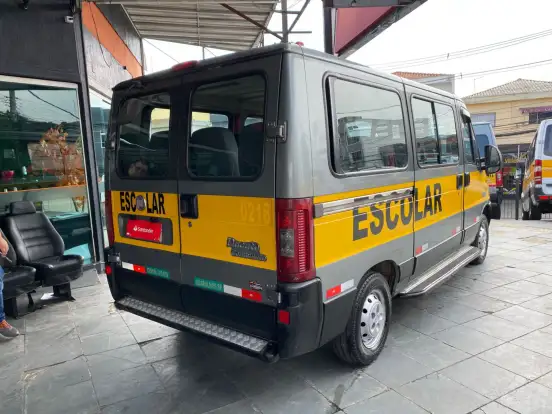 FIAT-DUCATO-2.3 MINIBUS TETO BAIXO 16V TURBO DIESEL 3P MANUAL FIAT-DUCATO-2011