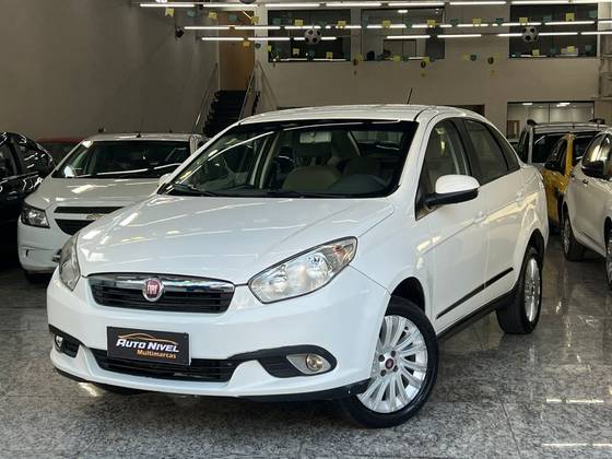 FIAT GRAND SIENA 1.6 MPI ESSENCE 16V FLEX 4P MANUAL