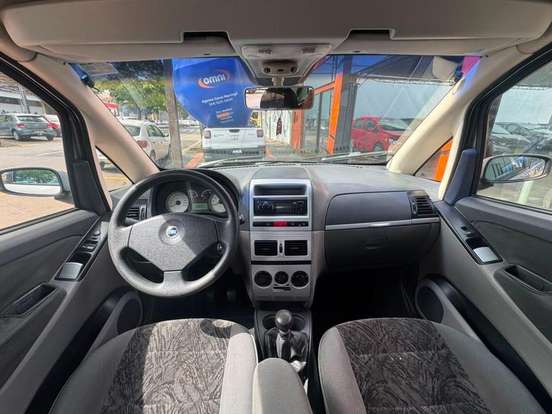 FIAT-IDEA-2005
