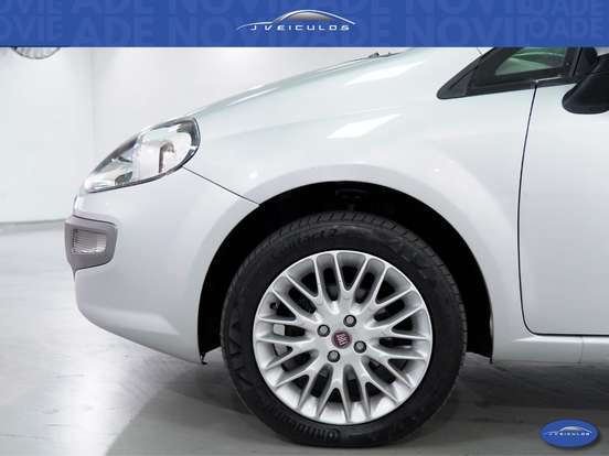 FIAT-PUNTO-2013