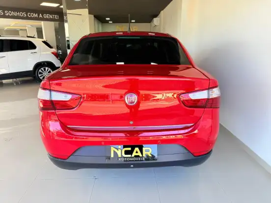 FIAT-SIENA-2013