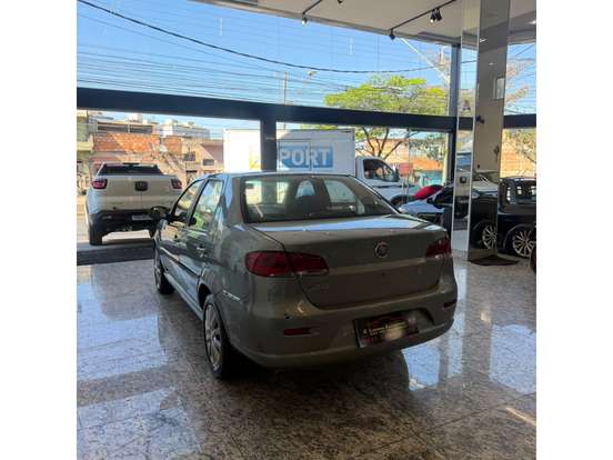 FIAT-SIENA-2011