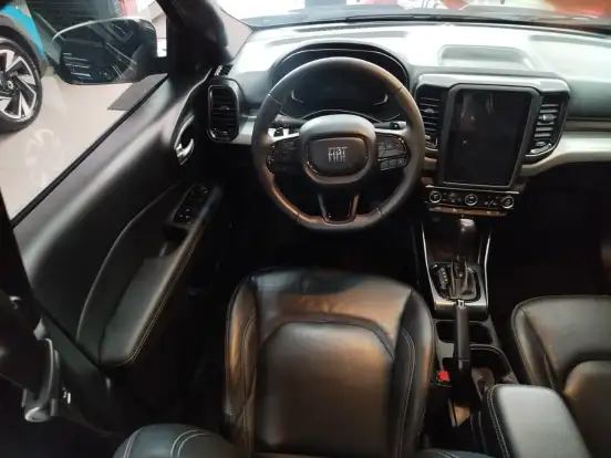 FIAT-TORO-2023