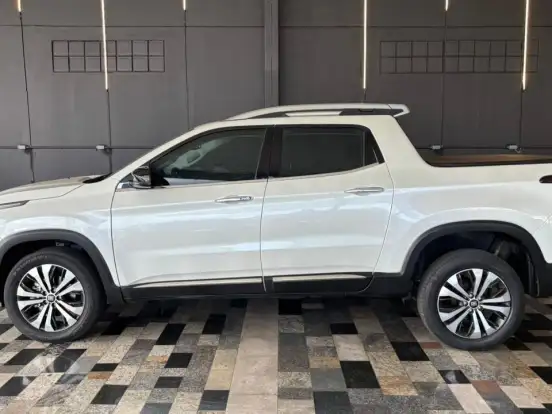 FIAT-TORO-1.3 TURBO 270 FLEX VOLCANO AT6 FIAT-TORO-2022