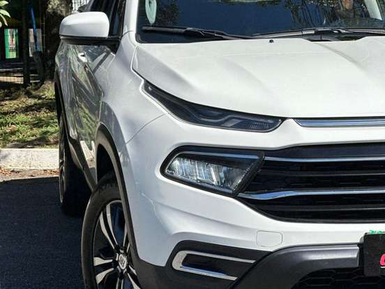 FIAT-TORO-1.3 TURBO 270 FLEX FREEDOM AT6 FIAT-TORO-2022