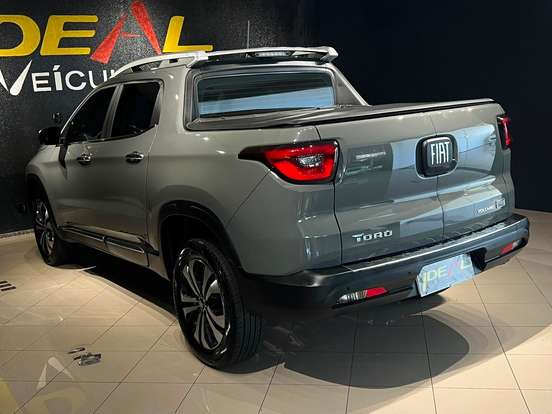 FIAT-TORO-1.3 TURBO 270 FLEX VOLCANO AT6 FIAT-TORO-2025