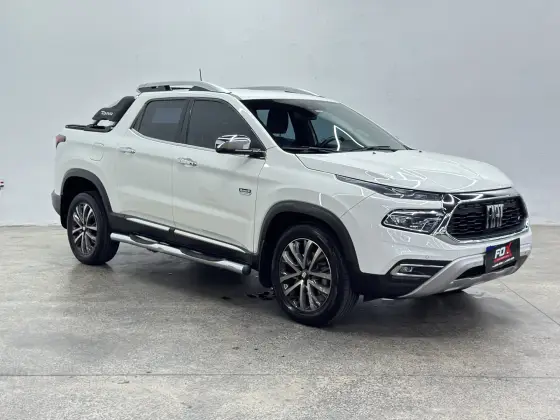 FIAT TORO 2.0 16V TURBO DIESEL RANCH 4WD AT9