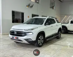 FIAT TORO 2.0 16V TURBO DIESEL VOLCANO 4WD AT9 FIAT TORO 2.0 16V TURBO DIESEL VOLCANO 4WD AT9