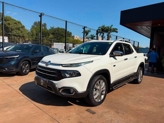 FIAT TORO 2.0 16V TURBO DIESEL RANCH 4WD AT9