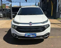 FIAT TORO 2.0 16V TURBO DIESEL VOLCANO 4WD AT9 FIAT TORO 2.0 16V TURBO DIESEL VOLCANO 4WD AT9