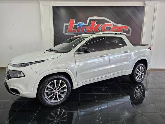 FIAT TORO 2.0 16V TURBO DIESEL VOLCANO 4WD AT9