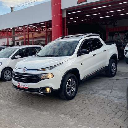 FIAT-TORO-2016