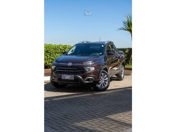 FIAT TORO 2.0 16V TURBO DIESEL VOLCANO 4WD AT9