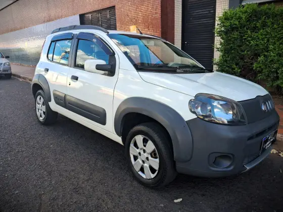 FIAT UNO 1.0 EVO WAY 8V FLEX 4P MANUAL FIAT UNO 1.0 EVO WAY 8V FLEX 4P MANUAL