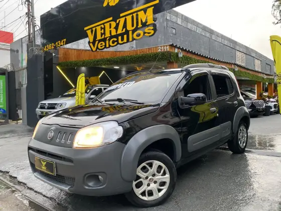 FIAT UNO 1.0 WAY 8V FLEX 4P MANUAL FIAT UNO 1.0 WAY 8V FLEX 4P MANUAL