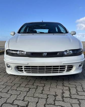 FIAT BRAVA 1.8 MPI HGT 16V GASOLINA 4P MANUAL