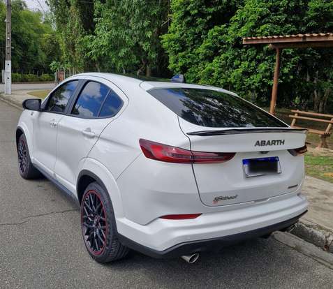 FIAT-FASTBACK-2024