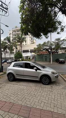 FIAT-PUNTO-2014