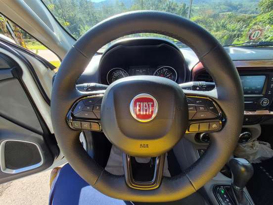 FIAT-TORO-1.8 16V EVO FLEX FREEDOM AT6 FIAT-TORO-2017