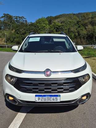 FIAT-TORO-2017
