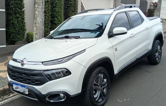 FIAT TORO 2.0 16V TURBO DIESEL FREEDOM 4WD AT9