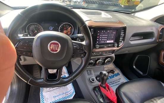 FIAT-TORO-2020