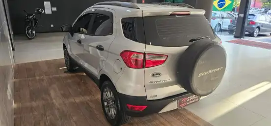 FORD-ECOSPORT-2013