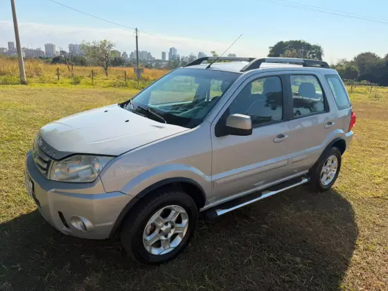 FORD ECOSPORT 2.0 XLS 16V FLEX 4P AUTOMÁTICO