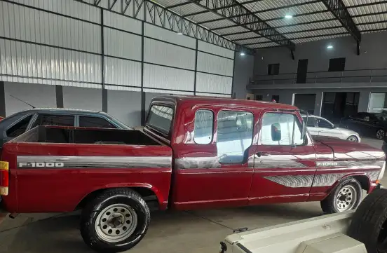 FORD-F-1000-1986