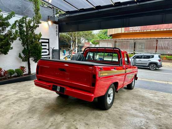 FORD-F-1000-1989