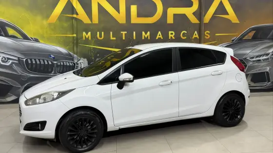 FORD FIESTA 1.6 SE HATCH 16V FLEX 4P MANUAL