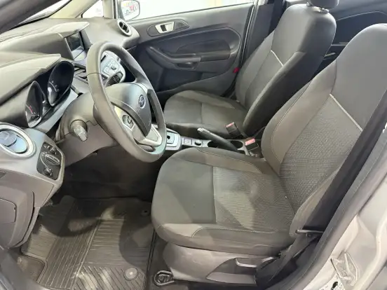 FORD-FIESTA-1.6 TI-VCT FLEX SE PLUS POWERSHIFT FORD-FIESTA-2018