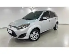 FORD FIESTA 1.0 ROCAM HATCH 8V FLEX 4P MANUAL FORD FIESTA 1.0 ROCAM HATCH 8V FLEX 4P MANUAL