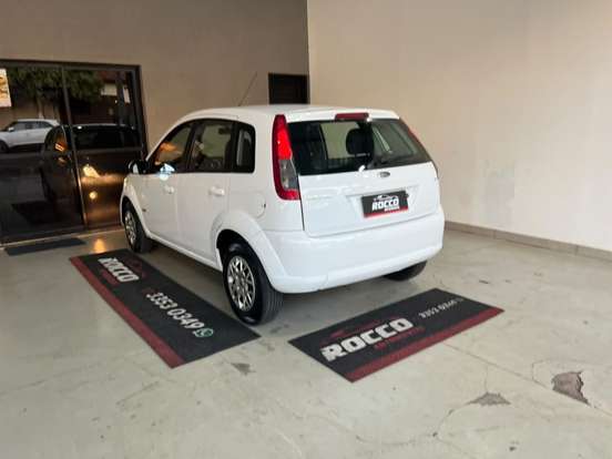 FORD-FIESTA-2012
