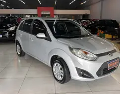 FORD FIESTA 1.6 SE HATCH 16V FLEX 4P MANUAL FORD FIESTA 1.6 SE HATCH 16V FLEX 4P MANUAL