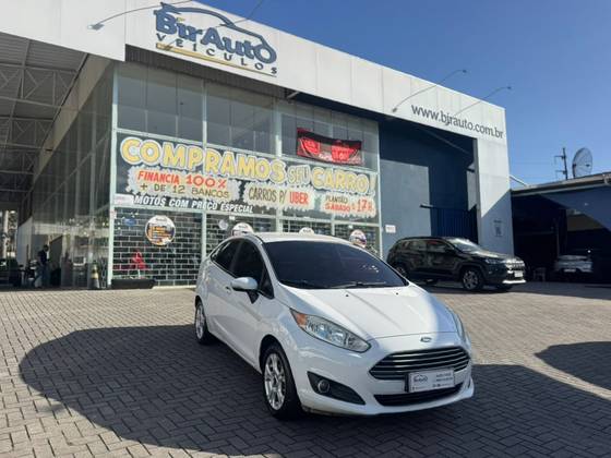 FORD FIESTA 1.6 SE SEDAN 16V FLEX 4P POWERSHIFT
