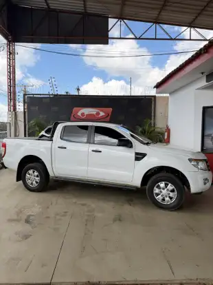 FORD-RANGER-2013