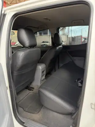 FORD-RANGER-2013