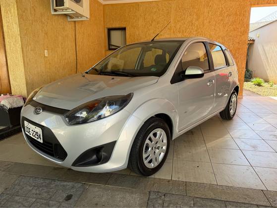FORD FIESTA 1.0 ROCAM SE 8V FLEX 4P MANUAL
