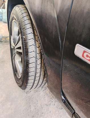 FORD-FIESTA-2010
