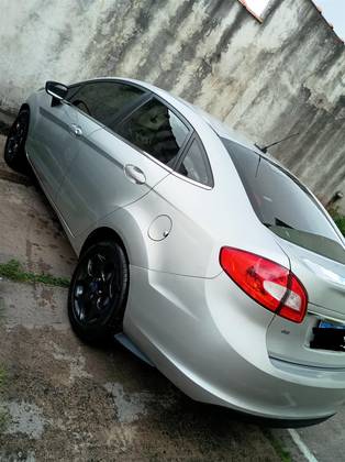 FORD FIESTA 1.6 SE SEDAN 16V FLEX 4P MANUAL