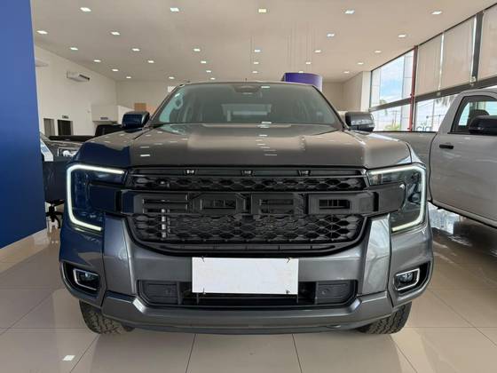 FORD RANGER 3.0 V6 TURBO DIESEL CD XLT 4X4 AUTOMÁTICO