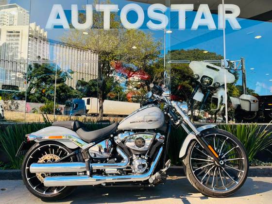 HARLEY-DAVIDSON SOFTAIL BREAKOUT 