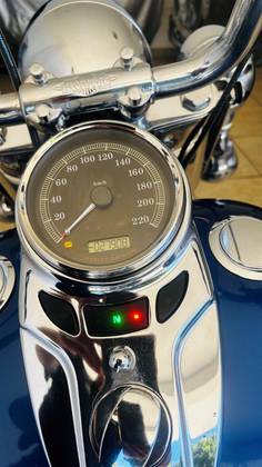 HARLEY-DAVIDSON SOFTAIL HERITAGE CLASSIC 