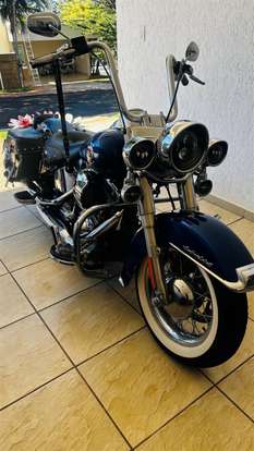 HARLEY-DAVIDSON-SOFTAIL HERITAGE CLASSIC-2017