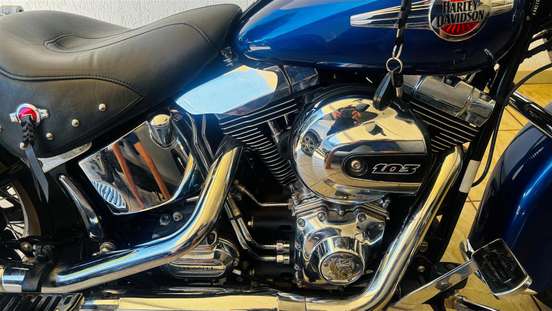 HARLEY-DAVIDSON-SOFTAIL HERITAGE CLASSIC-2017