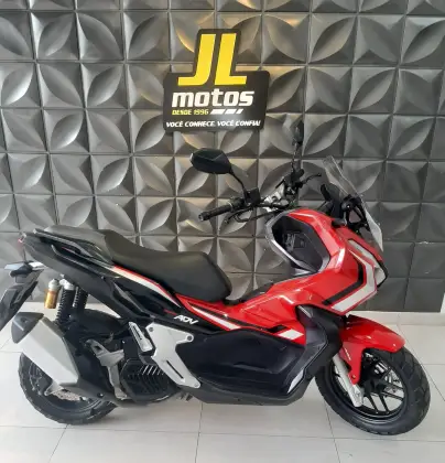 HONDA ADV 