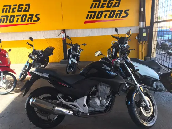 HONDA CB 300R 