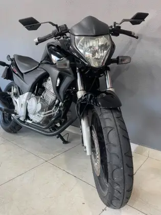 HONDA CB 300R 
